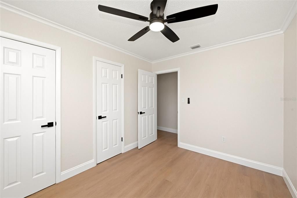 Activo con contrato: $199,900 (3 camas, 1 baños, 840 Pies cuadrados)