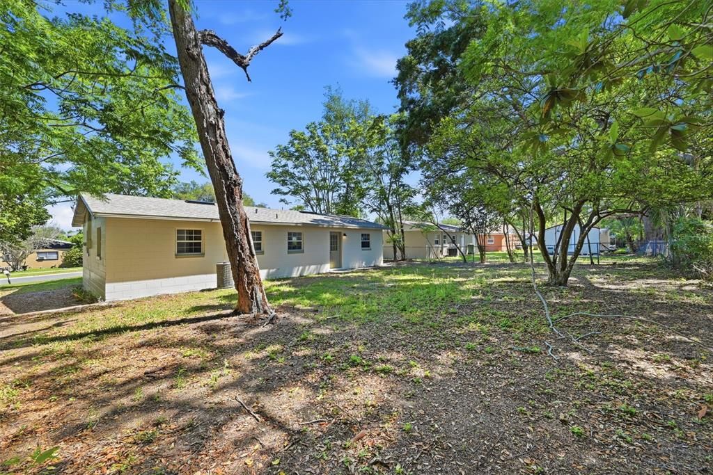 Activo con contrato: $199,900 (3 camas, 1 baños, 840 Pies cuadrados)