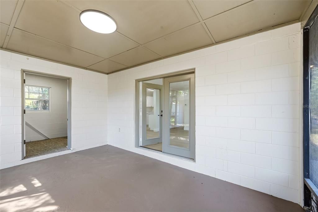 Activo con contrato: $199,900 (3 camas, 1 baños, 840 Pies cuadrados)