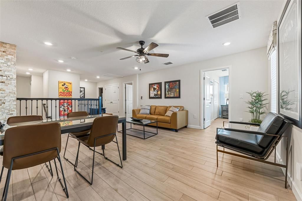 For Sale: $949,000 (9 beds, 5 baths, 4289 Square Feet)