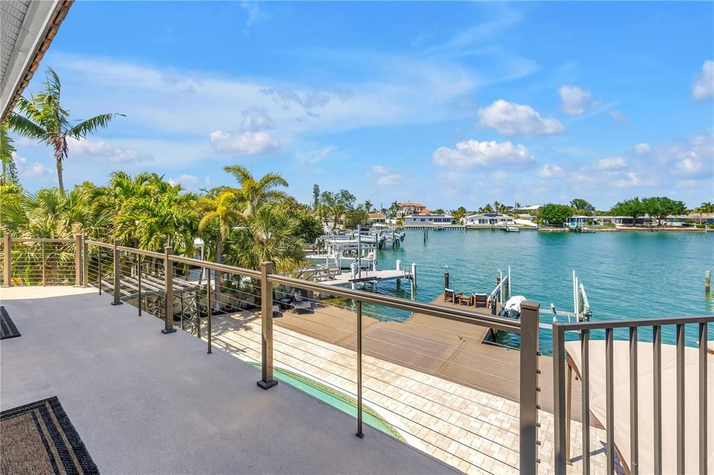 For Sale: $2,394,000 (5 beds, 3 baths, 2892 Square Feet)