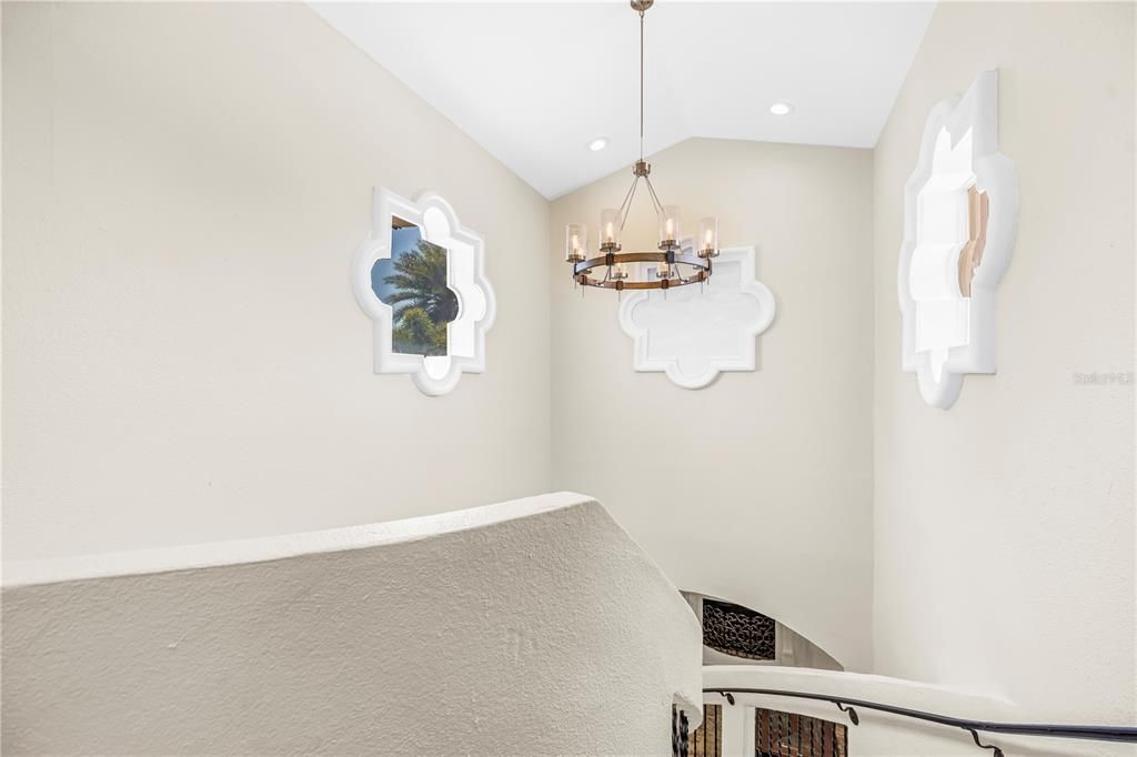 For Sale: $2,394,000 (5 beds, 3 baths, 2892 Square Feet)