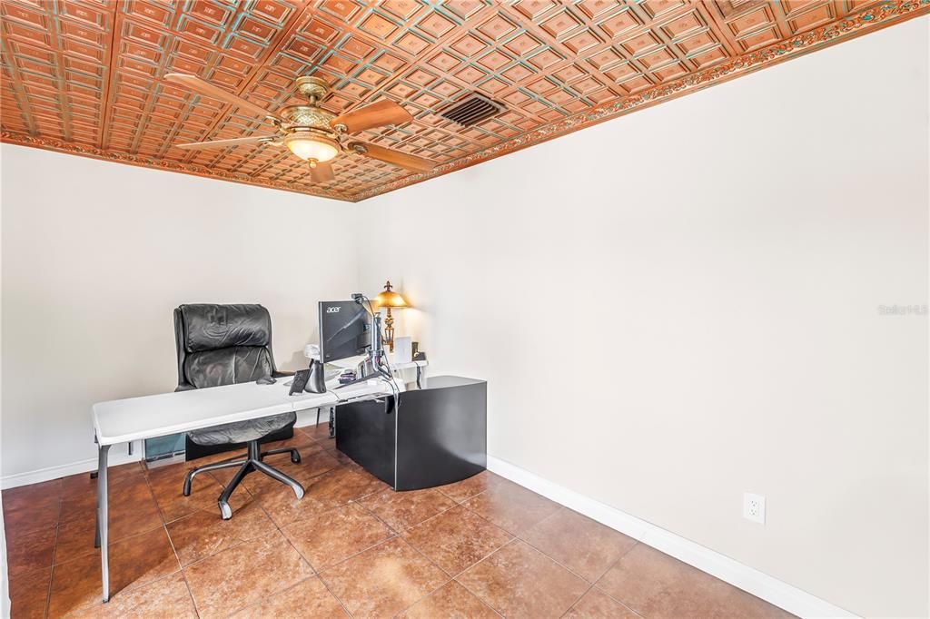For Sale: $2,394,000 (5 beds, 3 baths, 2892 Square Feet)