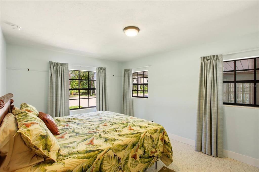 For Sale: $395,000 (3 beds, 2 baths, 1635 Square Feet)