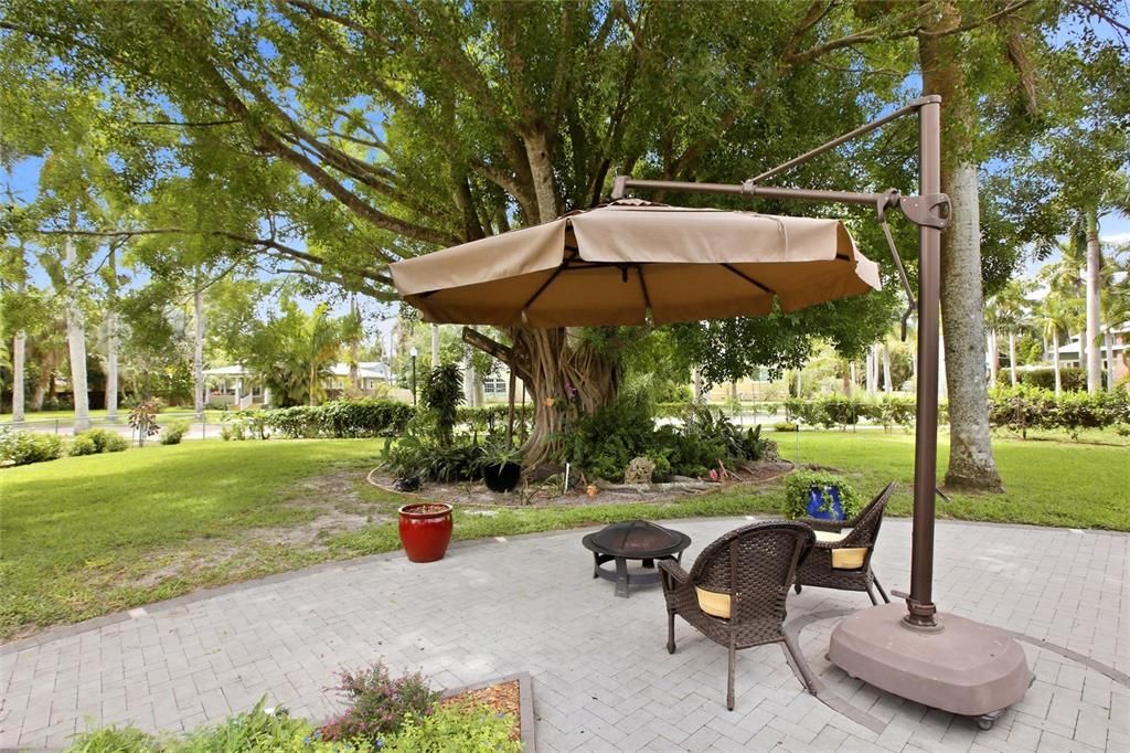 For Sale: $395,000 (3 beds, 2 baths, 1635 Square Feet)