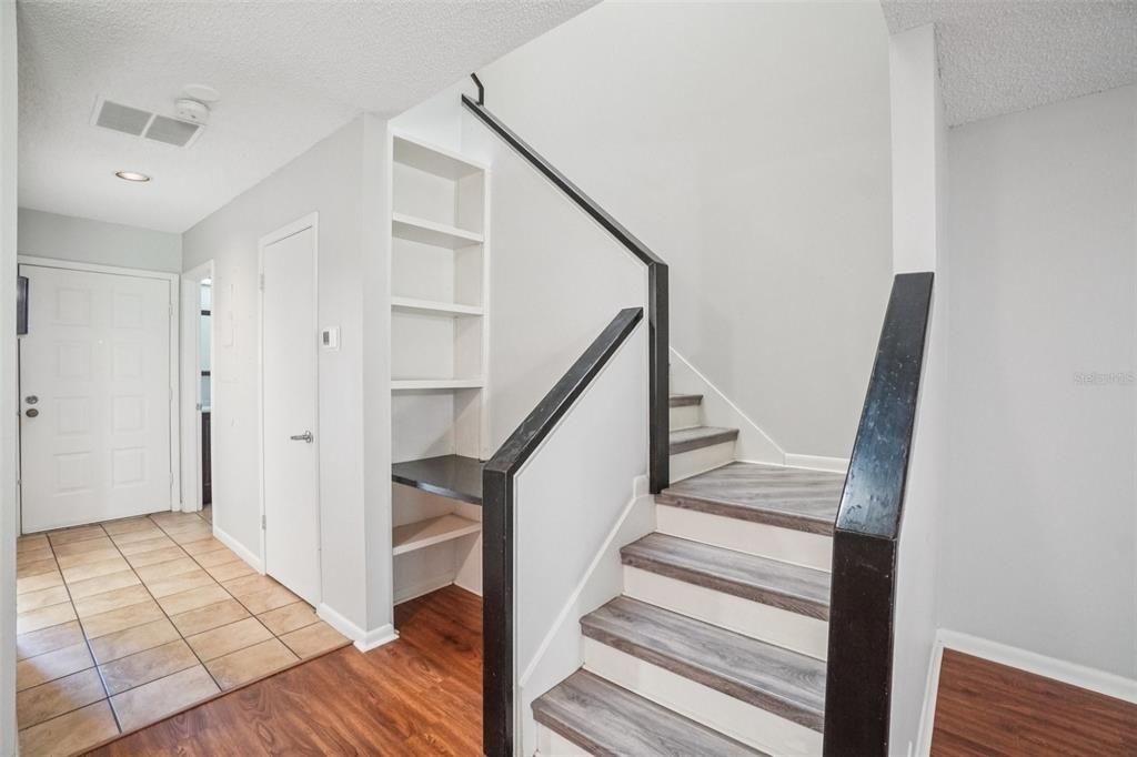 For Sale: $225,000 (2 beds, 2 baths, 1252 Square Feet)