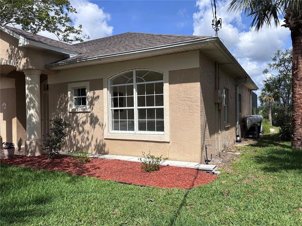 En Venta: $359,000 (3 camas, 2 baños, 1724 Pies cuadrados)