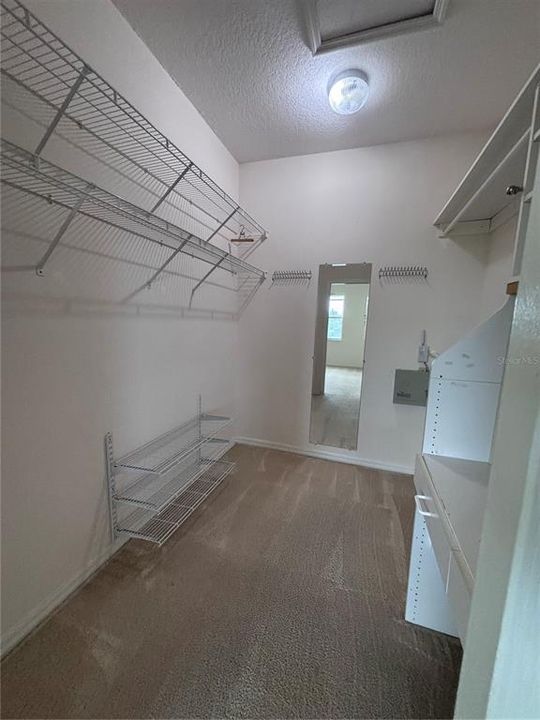 En Venta: $359,000 (3 camas, 2 baños, 1724 Pies cuadrados)