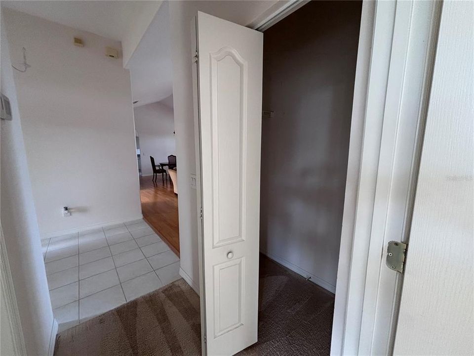 En Venta: $359,000 (3 camas, 2 baños, 1724 Pies cuadrados)