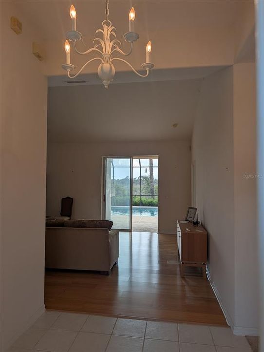 En Venta: $359,000 (3 camas, 2 baños, 1724 Pies cuadrados)