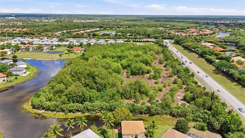 For Sale: $8,000,000 (10.00 acres)
