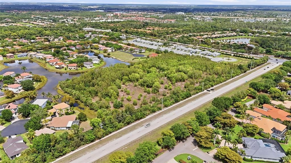 For Sale: $8,000,000 (10.00 acres)