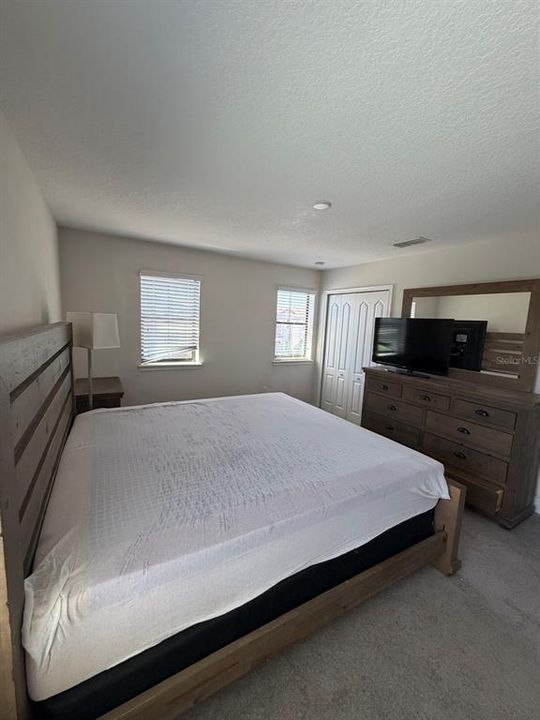 For Rent: $2,900 (4 beds, 4 baths, 2537 Square Feet)