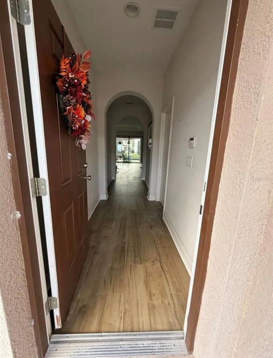 For Rent: $2,900 (4 beds, 4 baths, 2537 Square Feet)