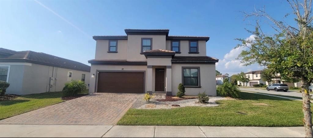 For Rent: $2,900 (4 beds, 4 baths, 2537 Square Feet)