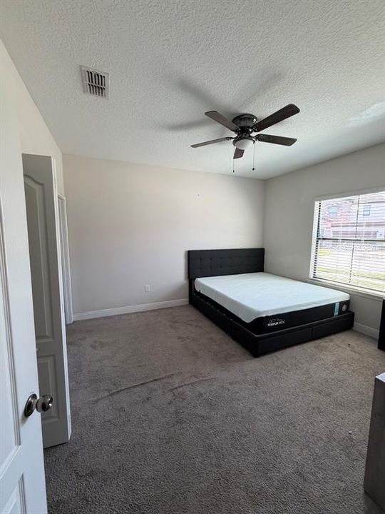 For Rent: $2,900 (4 beds, 4 baths, 2537 Square Feet)