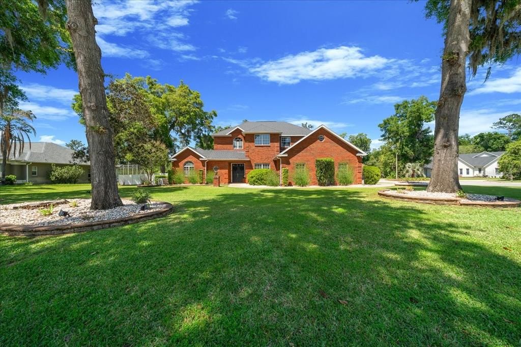 En Venta: $849,900 (4 camas, 2 baños, 3886 Pies cuadrados)