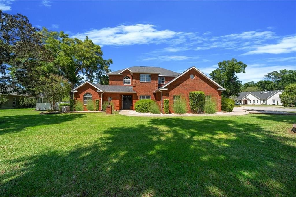 En Venta: $849,900 (4 camas, 2 baños, 3886 Pies cuadrados)
