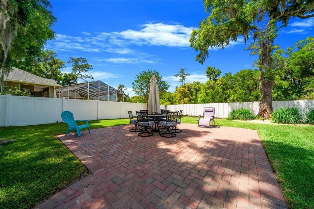 En Venta: $849,900 (4 camas, 2 baños, 3886 Pies cuadrados)
