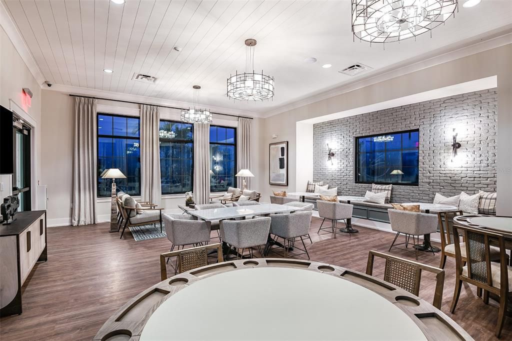 合同活跃: $459,999 (2 贝兹, 2 浴室, 1671 平方英尺)