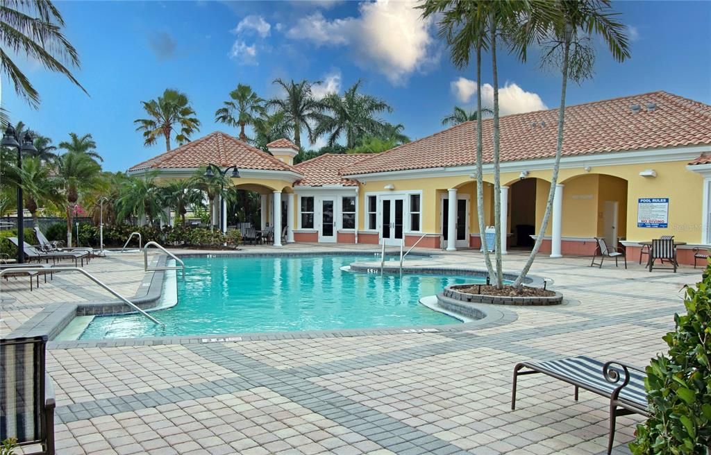 For Sale: $399,500 (2 beds, 2 baths, 1758 Square Feet)