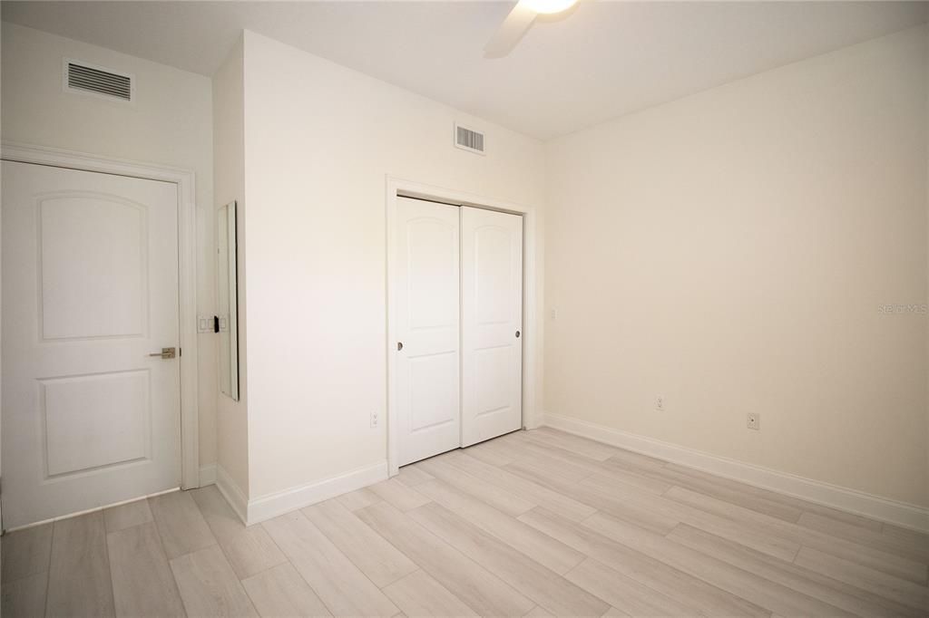 For Sale: $399,500 (2 beds, 2 baths, 1758 Square Feet)
