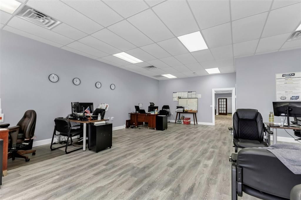 Activo con contrato: $305,000 (0 camas, 0 baños, 2018 Pies cuadrados)