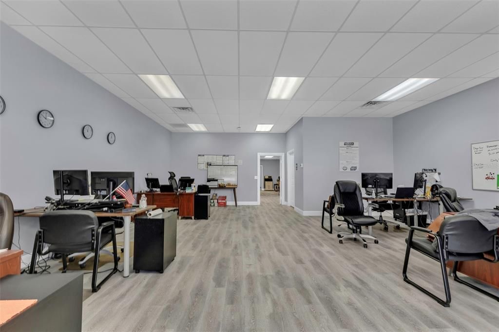 Activo con contrato: $305,000 (0 camas, 0 baños, 2018 Pies cuadrados)