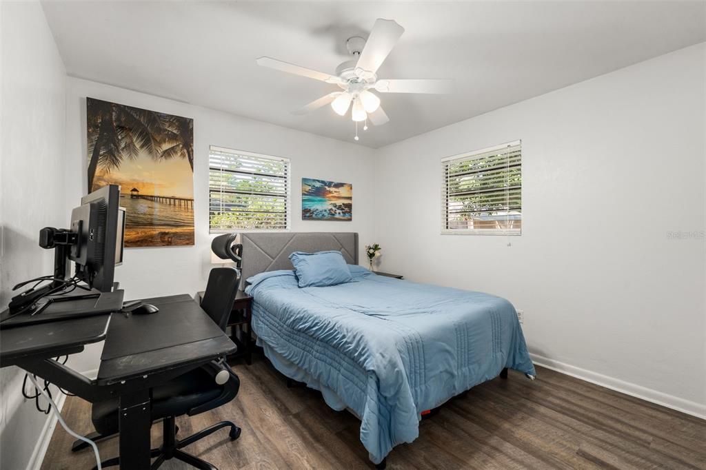 Active With Contract: $259,000 (3 beds, 2 baths, 1128 Square Feet)