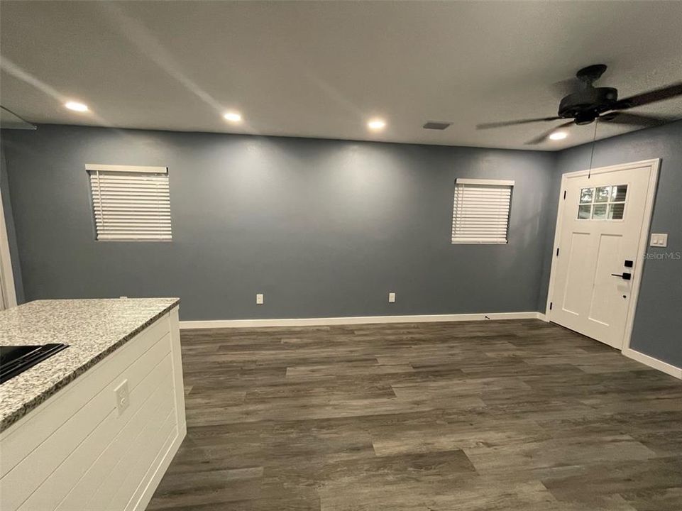En Venta: $169,900 (3 camas, 1 baños, 864 Pies cuadrados)
