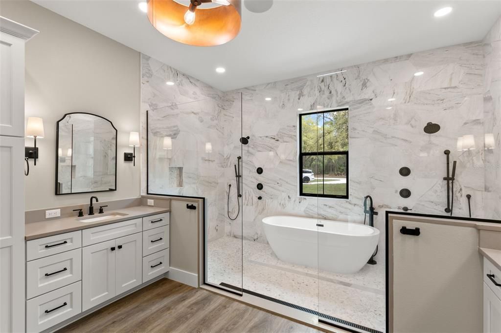 For Sale: $1,395,000 (4 beds, 3 baths, 3000 Square Feet)