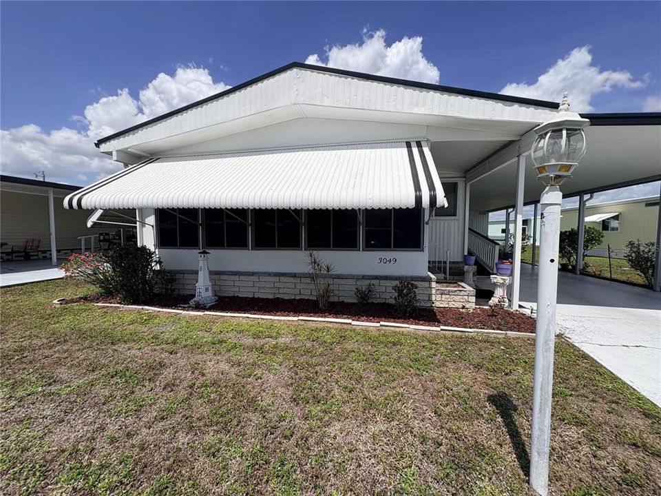 For Sale: $139,000 (2 beds, 2 baths, 1056 Square Feet)