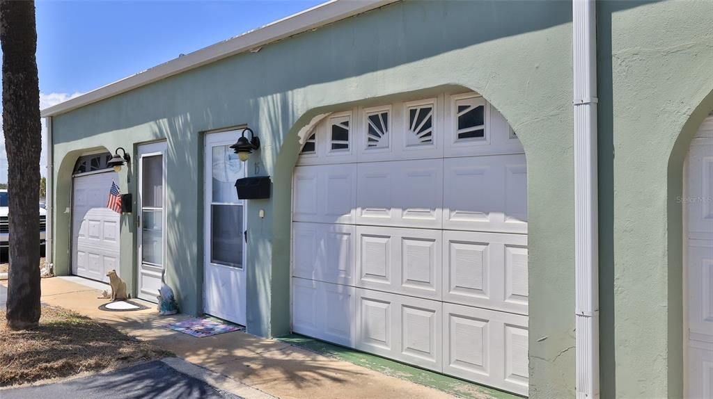 For Sale: $249,519 (2 beds, 2 baths, 1216 Square Feet)