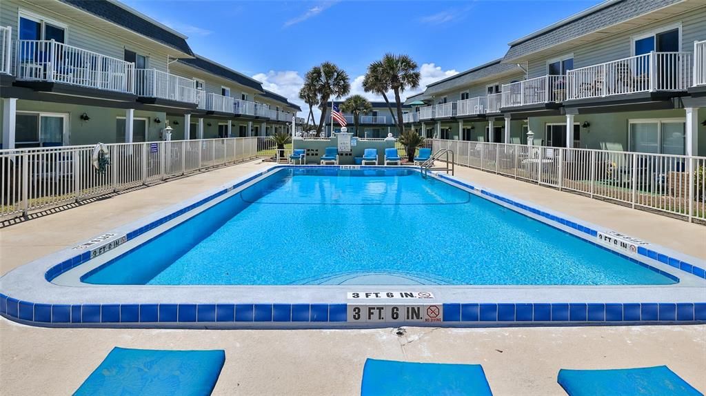 For Sale: $249,519 (2 beds, 2 baths, 1216 Square Feet)