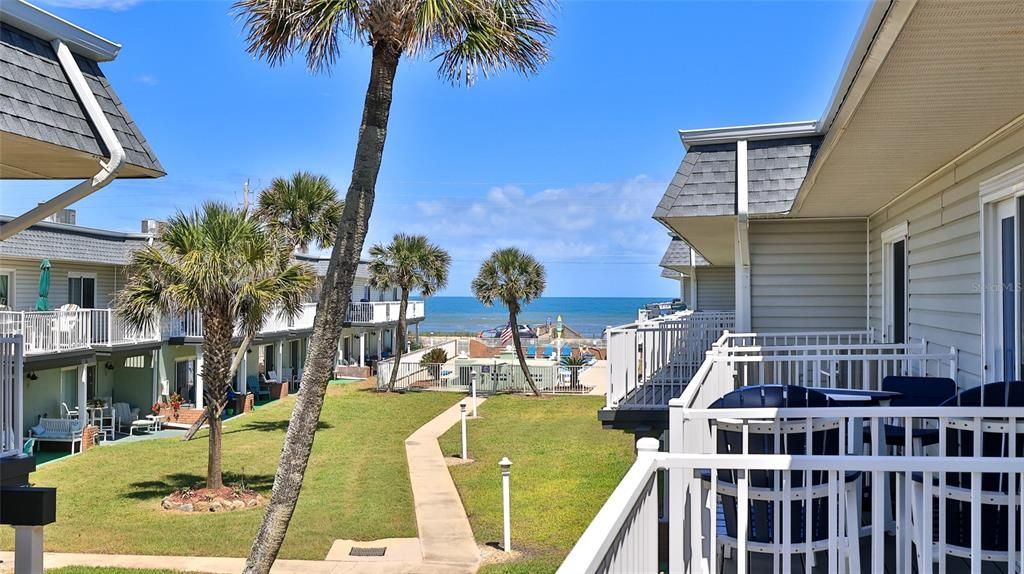 For Sale: $249,519 (2 beds, 2 baths, 1216 Square Feet)