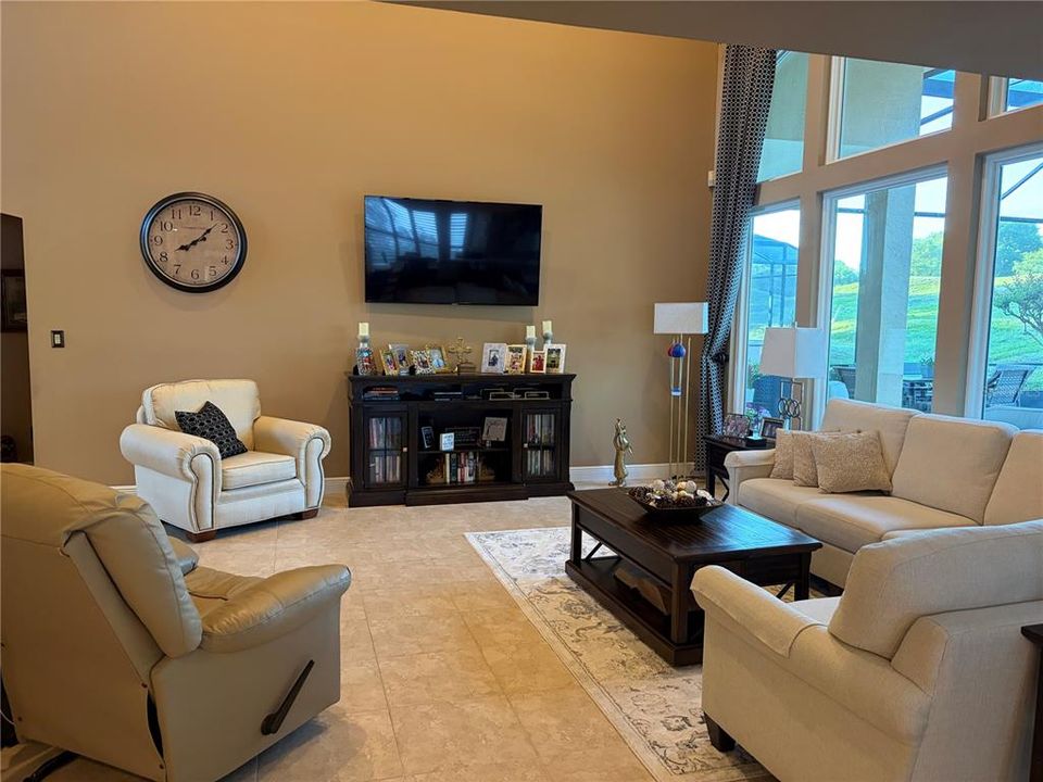 For Sale: $850,000 (4 beds, 4 baths, 2978 Square Feet)