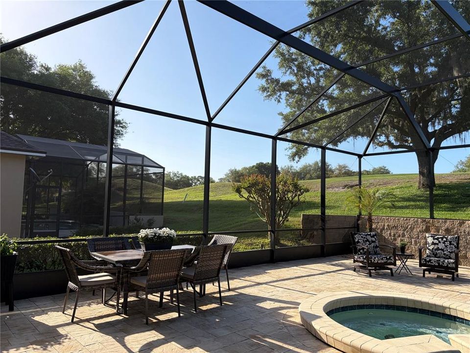 For Sale: $850,000 (4 beds, 4 baths, 2978 Square Feet)