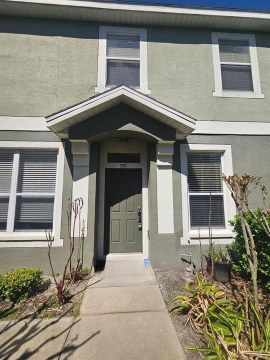 For Sale: $249,900 (3 beds, 2 baths, 1705 Square Feet)