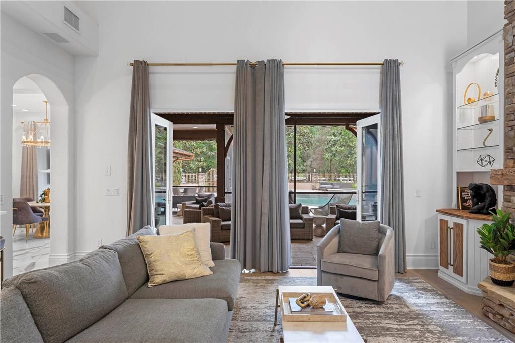 For Sale: $3,550,000 (4 beds, 5 baths, 4892 Square Feet)