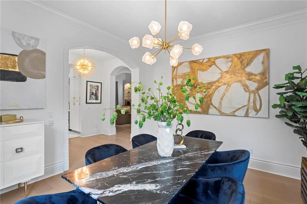 For Sale: $3,550,000 (4 beds, 5 baths, 4892 Square Feet)