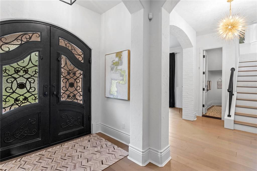 For Sale: $3,550,000 (4 beds, 5 baths, 4892 Square Feet)