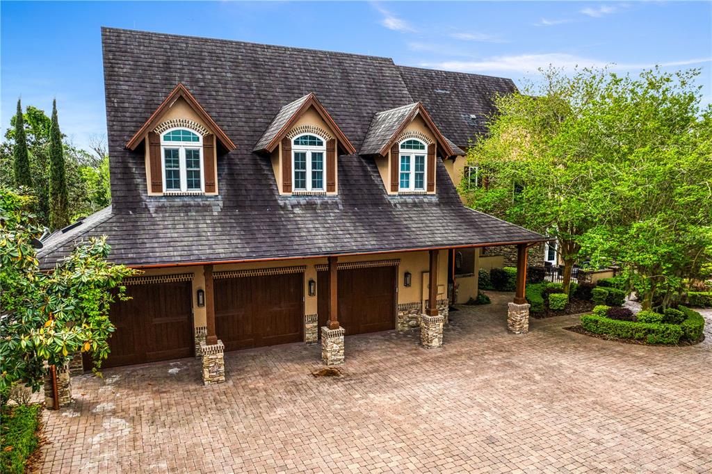 For Sale: $3,550,000 (4 beds, 5 baths, 4892 Square Feet)