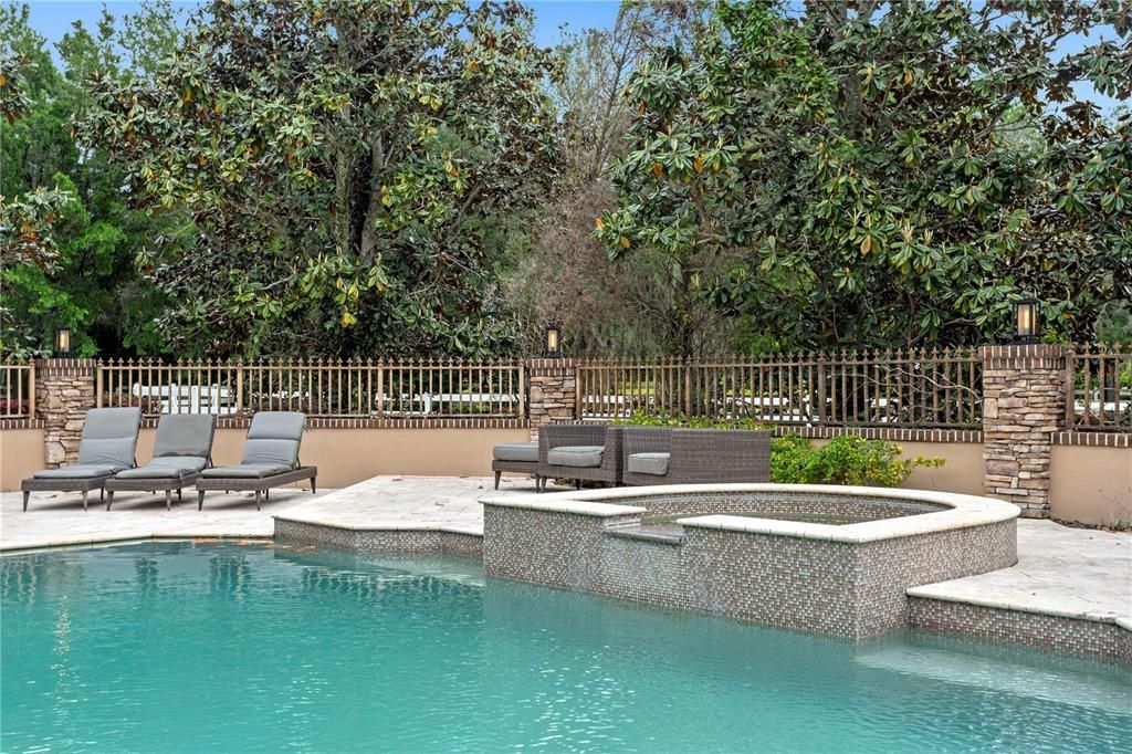 For Sale: $3,550,000 (4 beds, 5 baths, 4892 Square Feet)