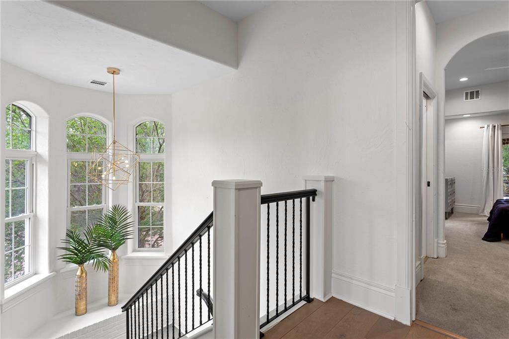 For Sale: $3,550,000 (4 beds, 5 baths, 4892 Square Feet)