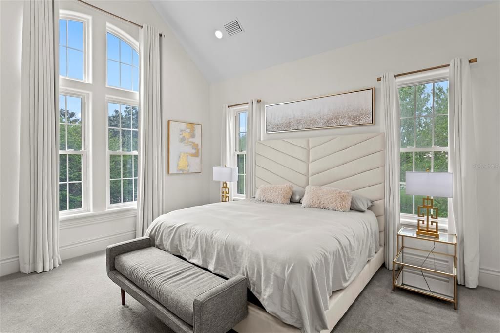 For Sale: $3,550,000 (4 beds, 5 baths, 4892 Square Feet)