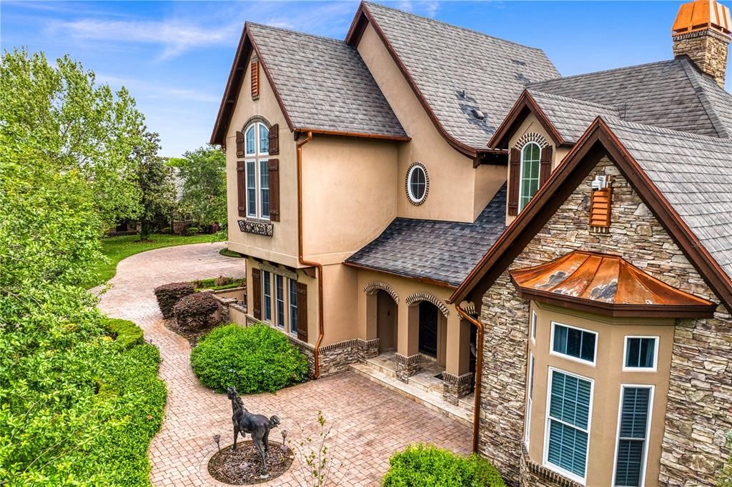 For Sale: $3,550,000 (4 beds, 5 baths, 4892 Square Feet)