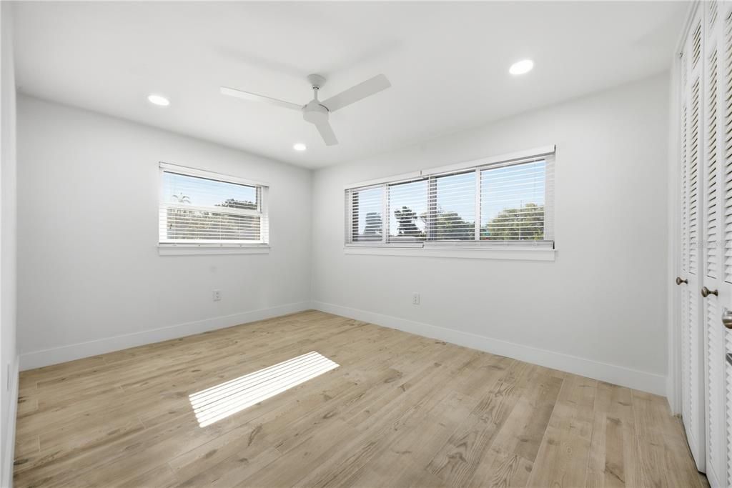 For Rent: $3,700 (4 beds, 2 baths, 1703 Square Feet)