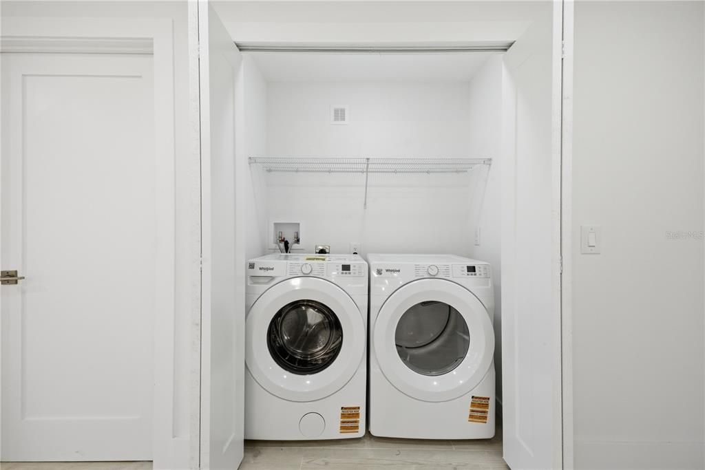 For Rent: $3,700 (4 beds, 2 baths, 1703 Square Feet)