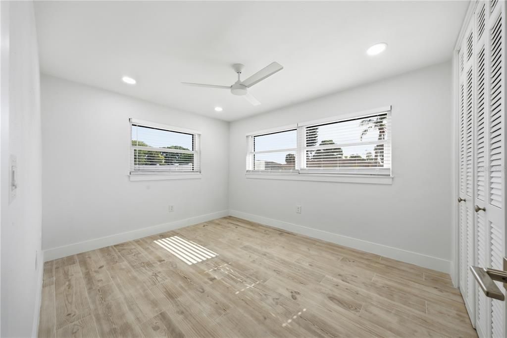 For Rent: $3,700 (4 beds, 2 baths, 1703 Square Feet)