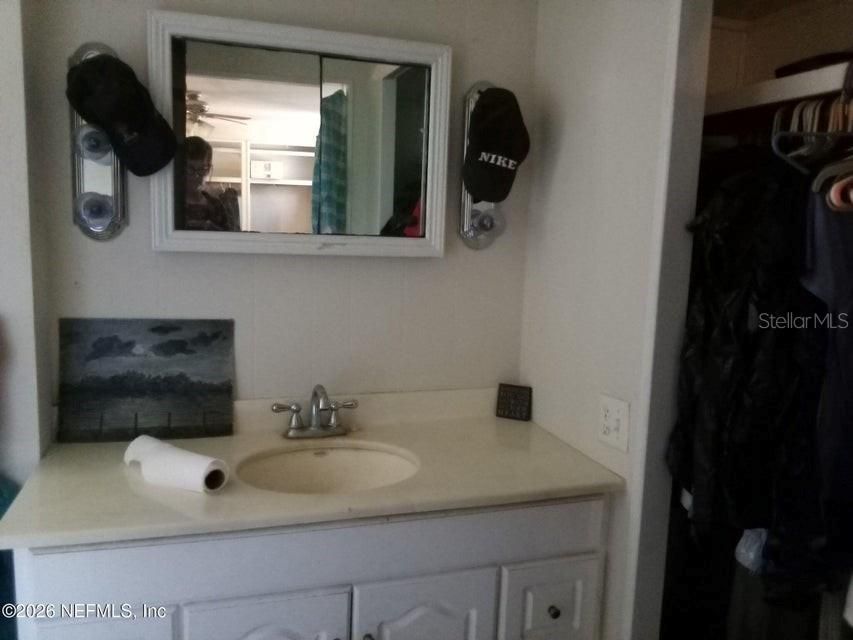 For Sale: $82,500 (2 beds, 2 baths, 1056 Square Feet)